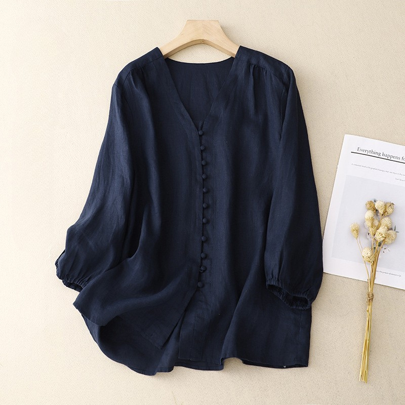 Duttini | Sculpted Relaxed Linen-Texture V-Neck Blouse With Delicate Button Detail