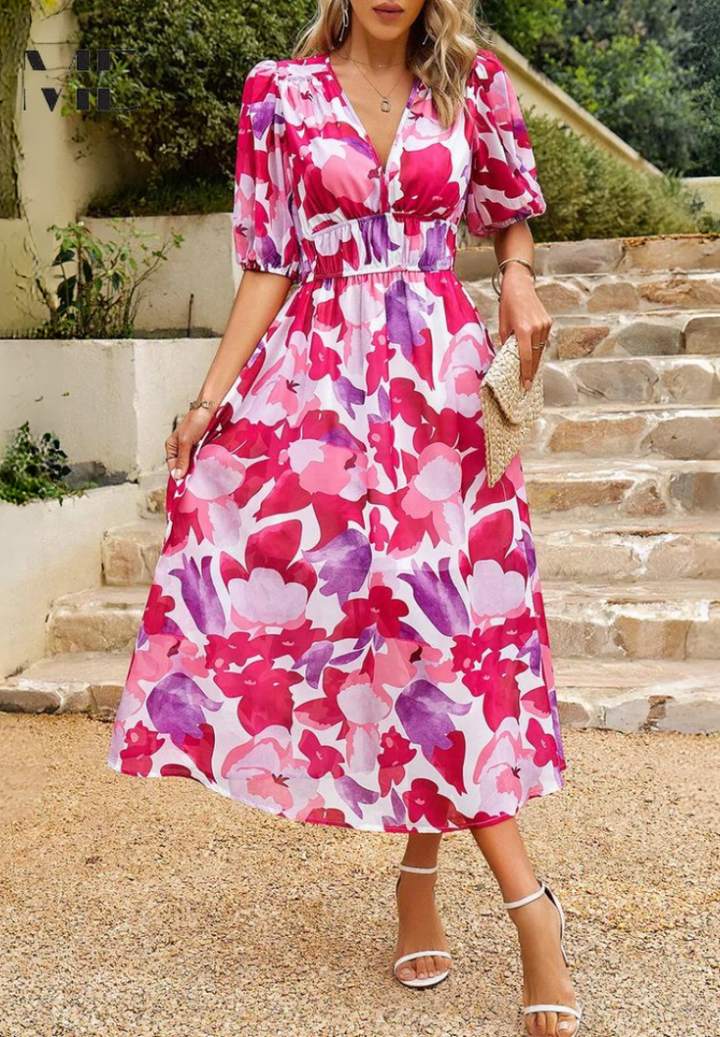 Duttini | Elegant Floral Dress with a Timeless Finish