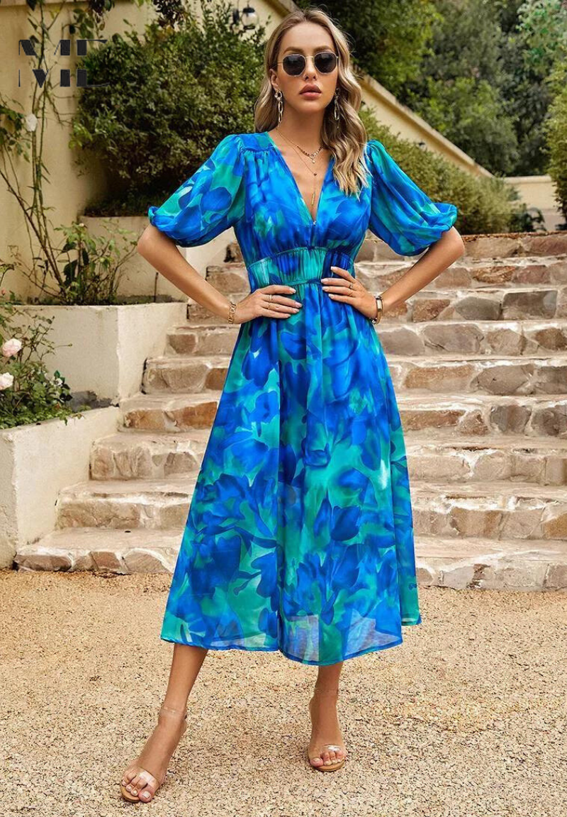 Duttini | Elegant Floral Dress with a Timeless Finish