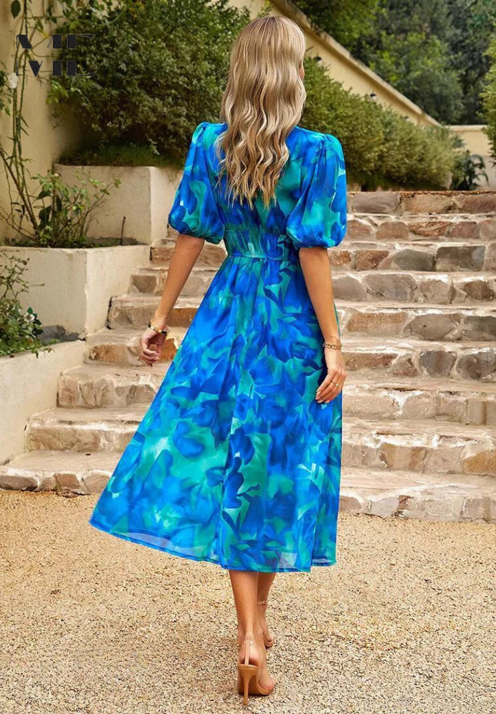Duttini | Elegant Floral Dress with a Timeless Finish