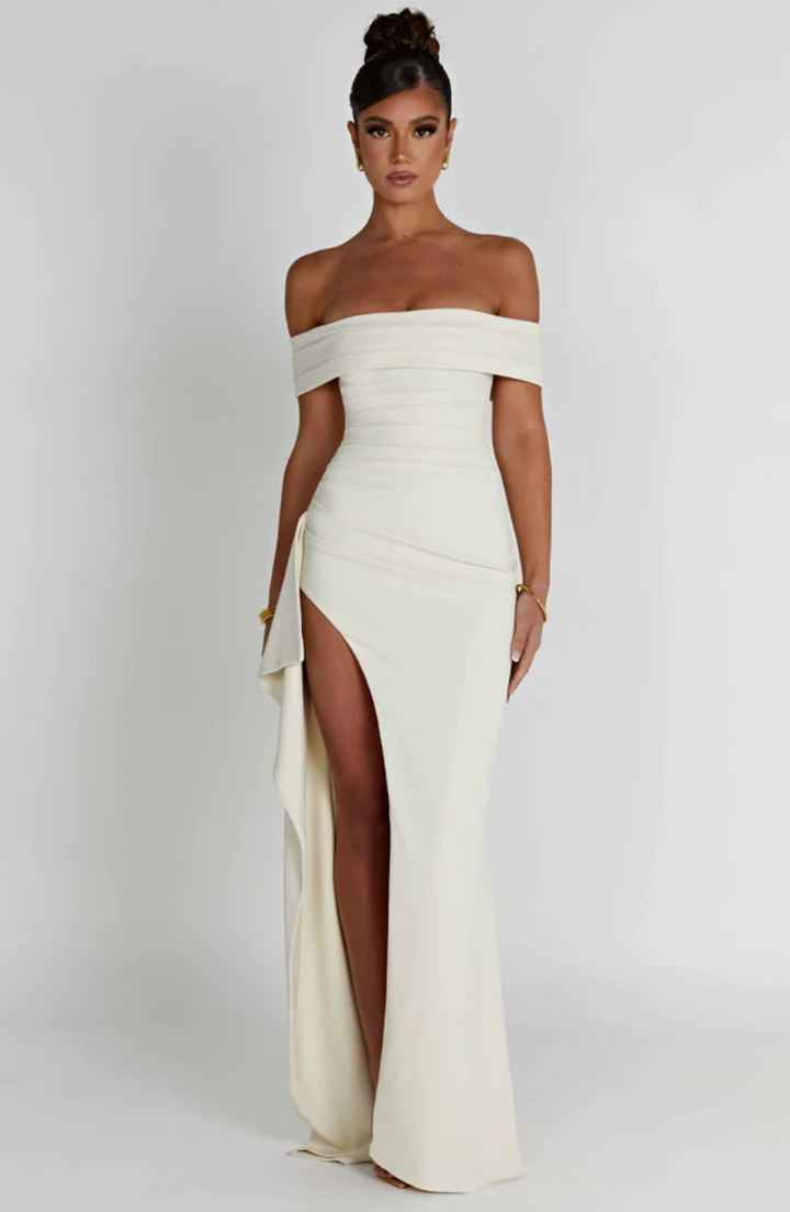 Duttini | Off-shoulder evening gown