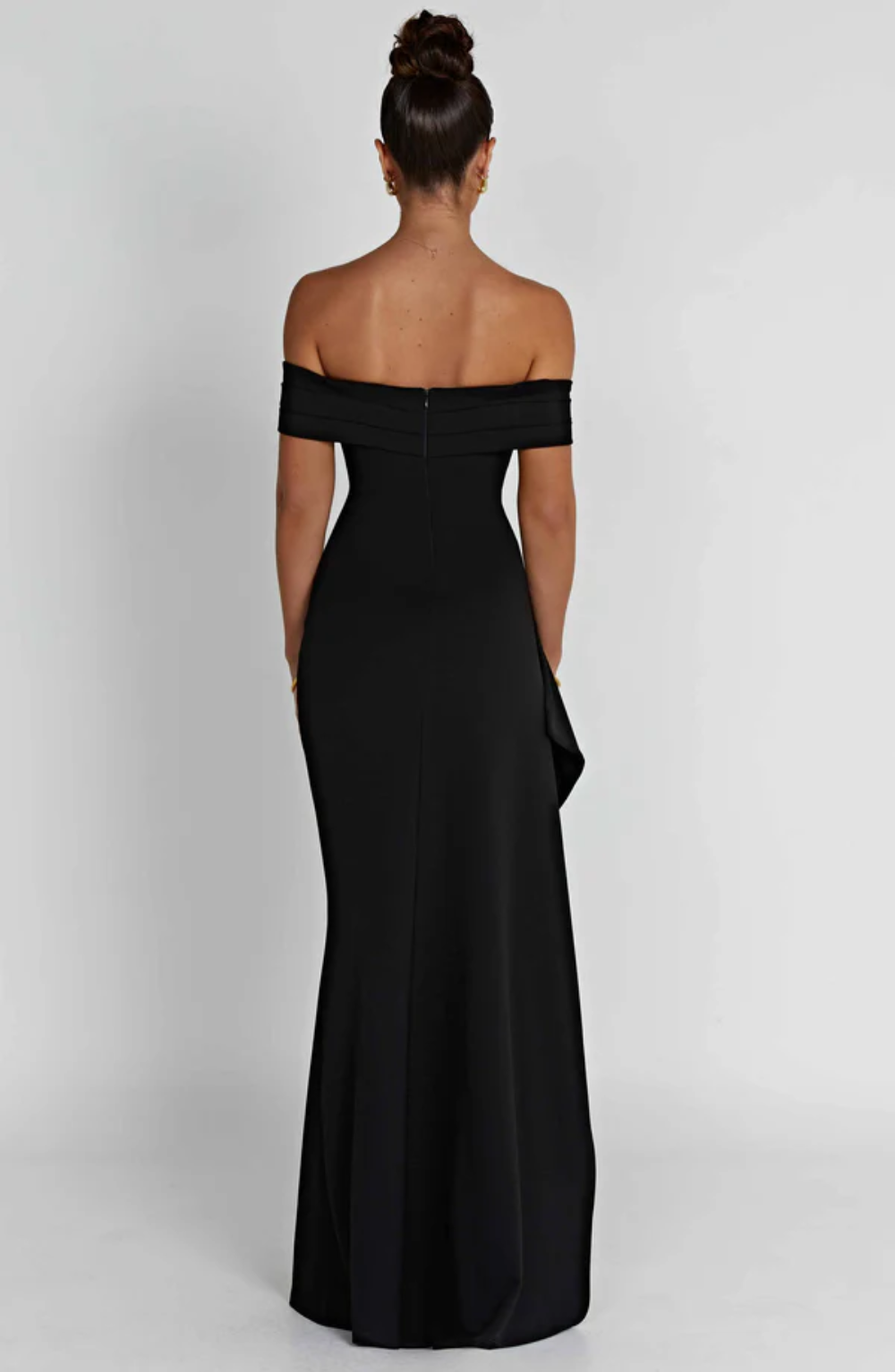 Duttini | Off-shoulder evening gown