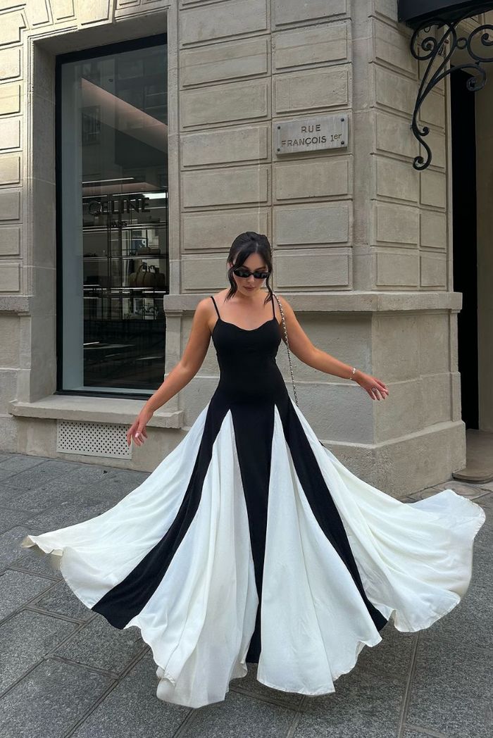 Duttini | Refined Wedding Guest Lace Maxi Dress for Every Occasion