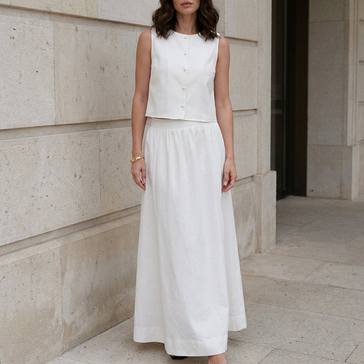 Duttini | Elegant Sleeveless Crop Top And Maxi Skirt Set
