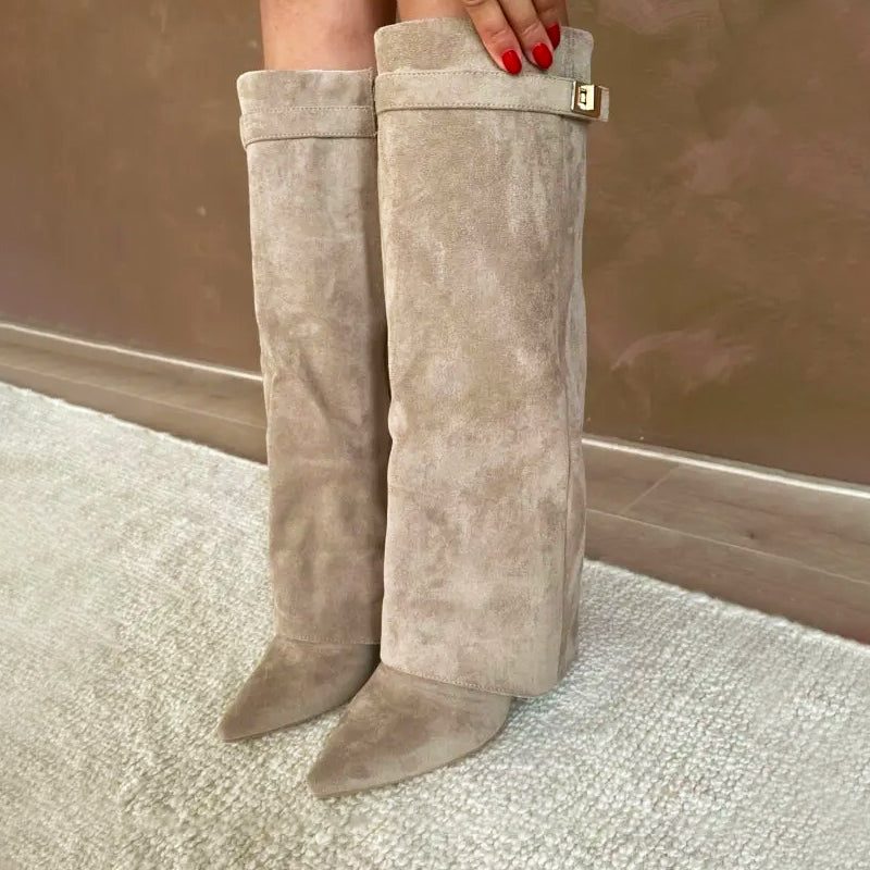 Duttini | Cushioned Fold-Over Cuff Buckle Detail Boots