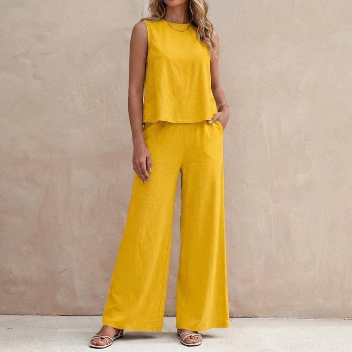Duttini | Graceful Sunlit Sleeveless Two-Piece Set With Flowing Wide-Leg Pants
