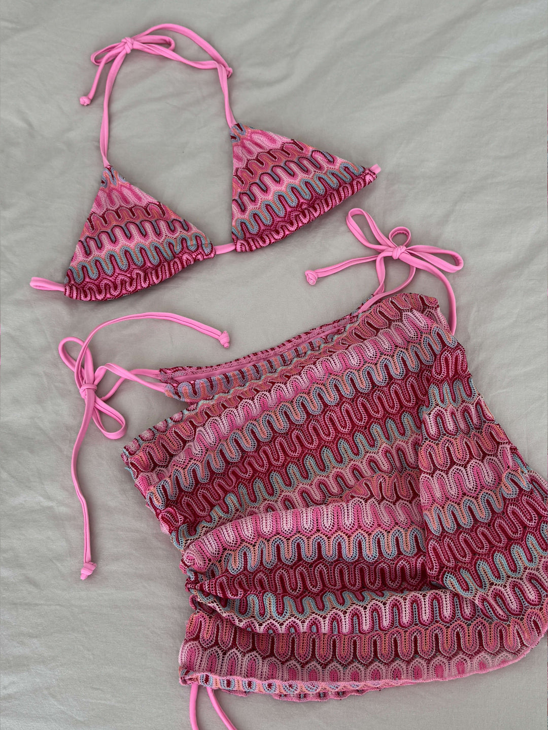 Duttini | Wavy Knit Texture Bikini Set