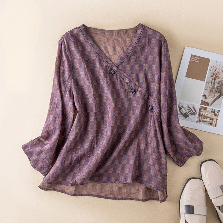 Duttini | Sophisticated Button Front Relaxed Shirt Made to Turn Heads