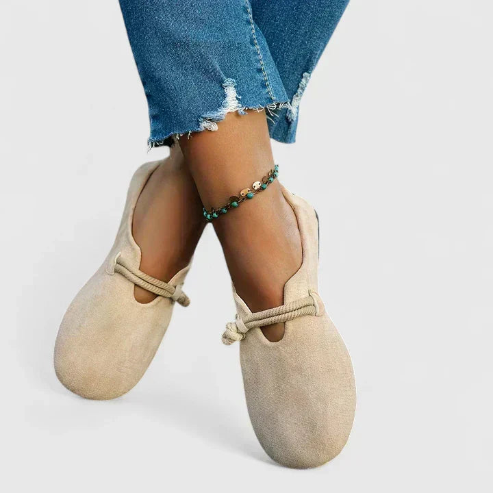 Duttini | Cushioned Round Toe Rope Detail with a Comfort Fit