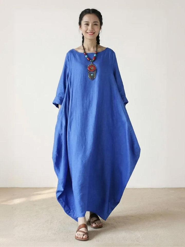 Duttini | Feminine Oversized Boho Maxi Dress With 3/4 Sleeves