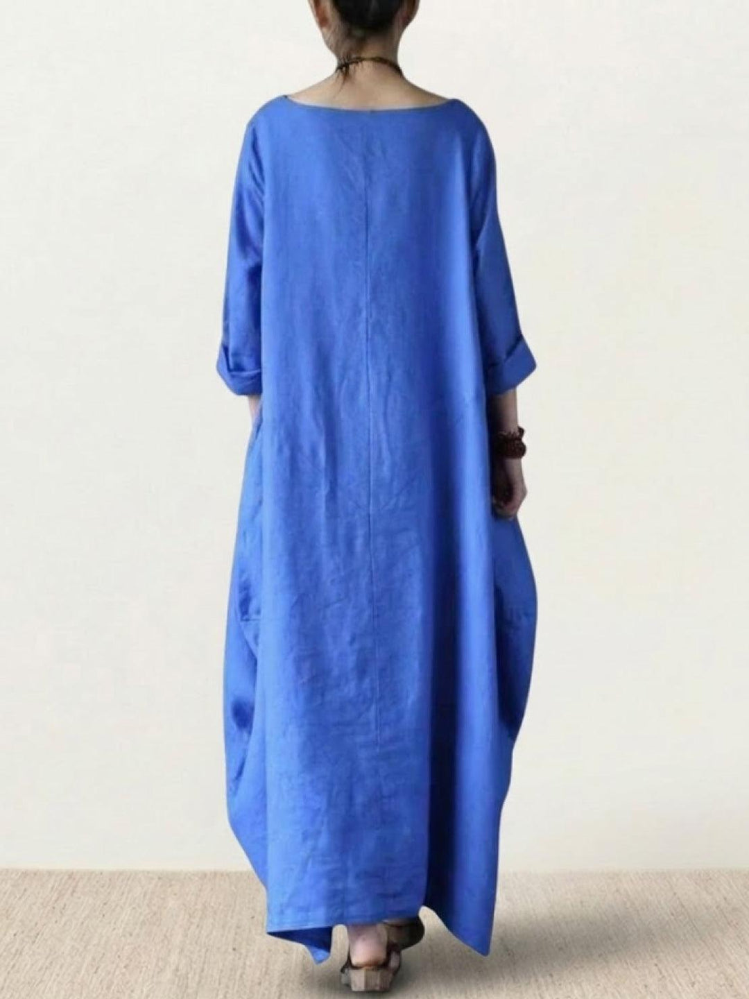 Duttini | Feminine Oversized Boho Maxi Dress With 3/4 Sleeves
