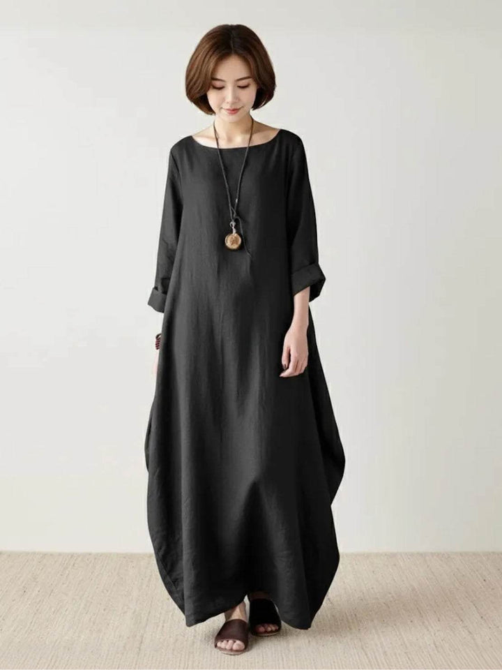 Duttini | Feminine Oversized Boho Maxi Dress With 3/4 Sleeves