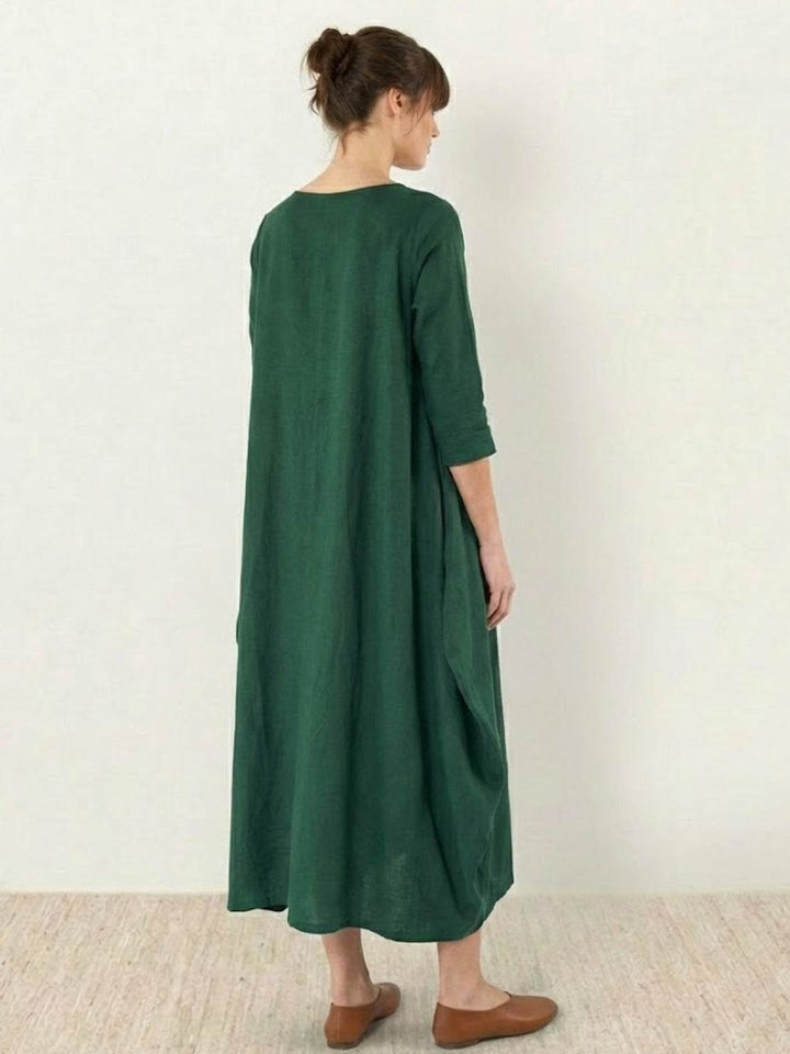 Duttini | Feminine Oversized Boho Maxi Dress With 3/4 Sleeves