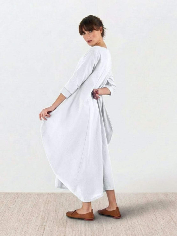 Duttini | Feminine Oversized Boho Maxi Dress With 3/4 Sleeves