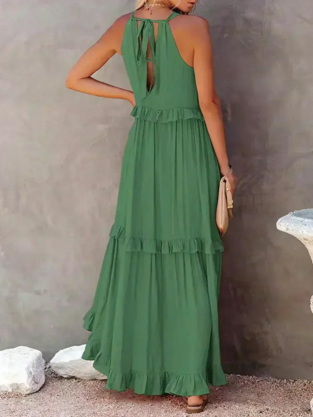 Duttini | Elegant Sleeveless Dress With Ruffles in a Flattering Cut