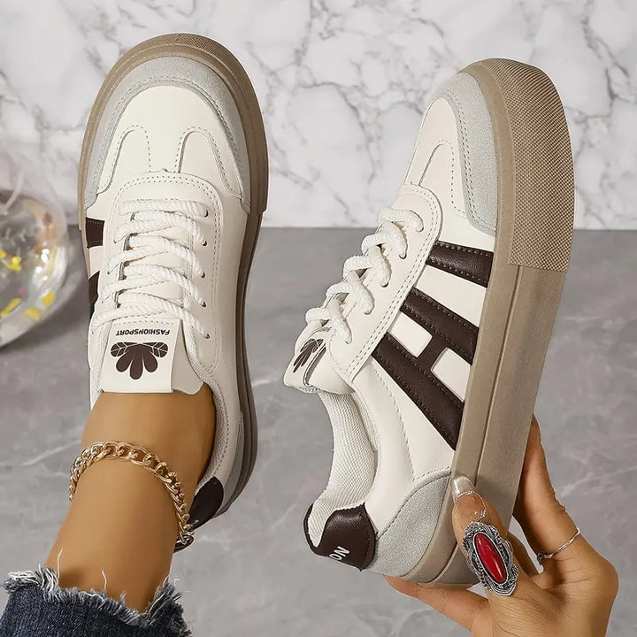 Duttini | Soft-Step Retro-Inspired Platform Trainers With Contrast Details