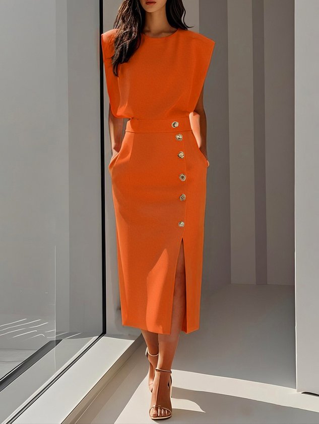 Duttini | Effortless Charm Midi Dress with a Flattering Silhouette