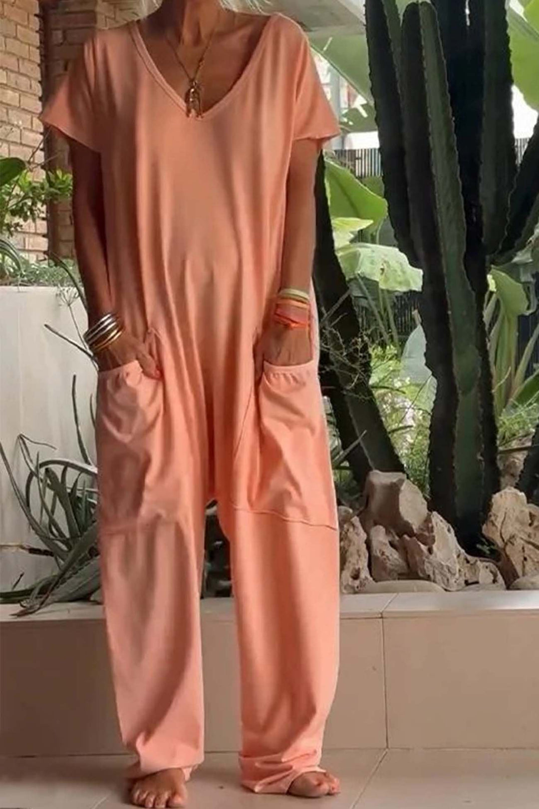 Duttini | Sophisticated V-Neck Short Sleeve Wide Leg Jumpsuit