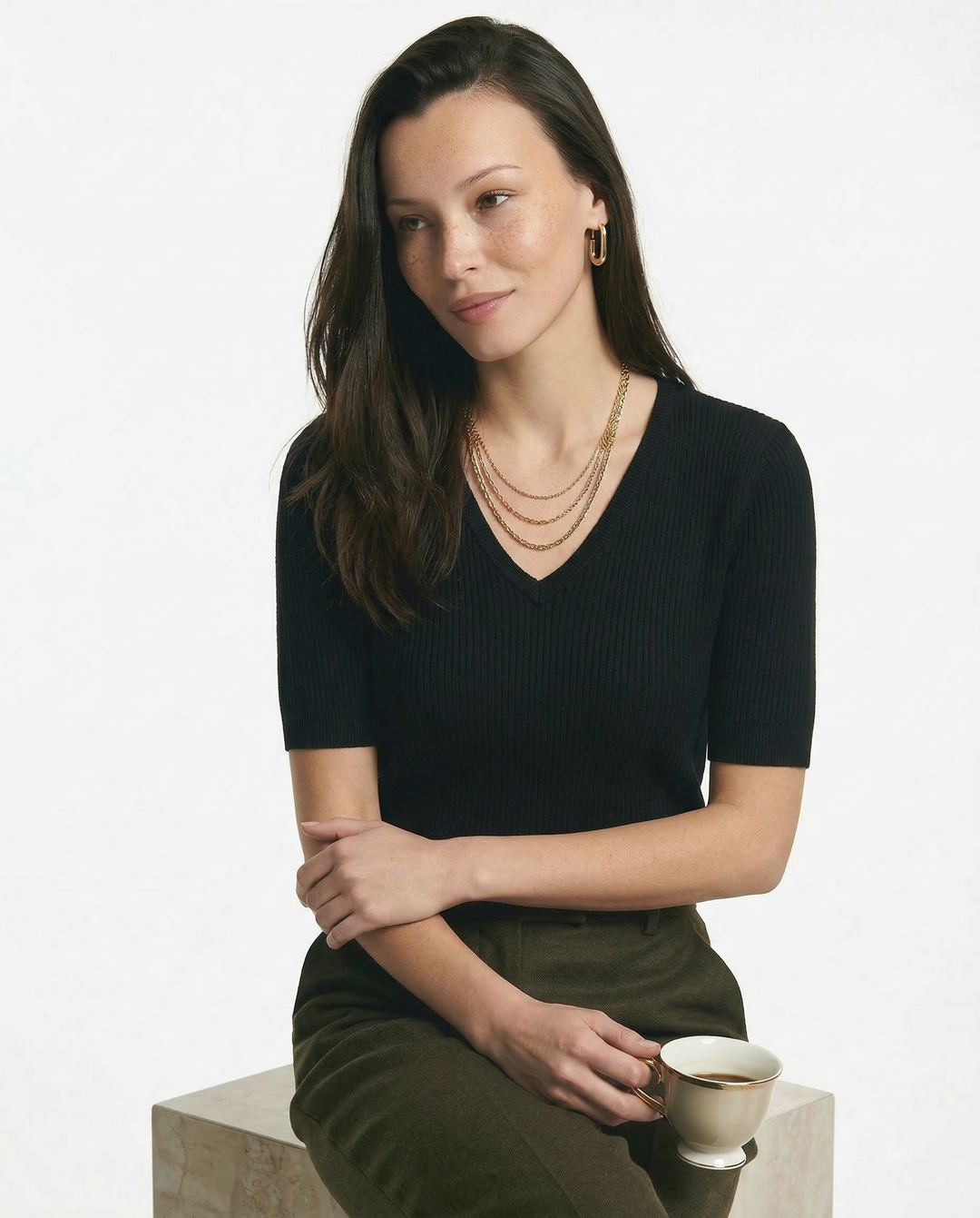 Duttini | V-Neck Knit Top for Women in Soft Fabric