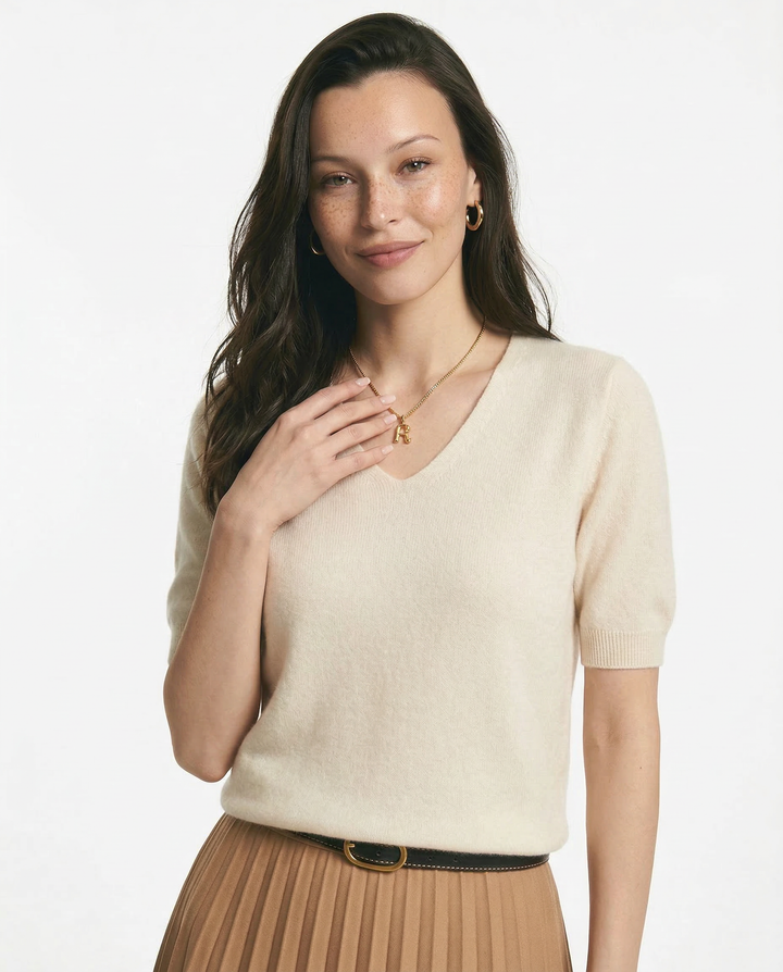 Duttini | V-Neck Knit Top for Women in Soft Fabric