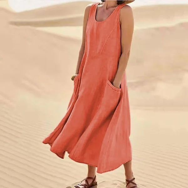 Duttini | Refined Everyday Dress in a Flattering Cut