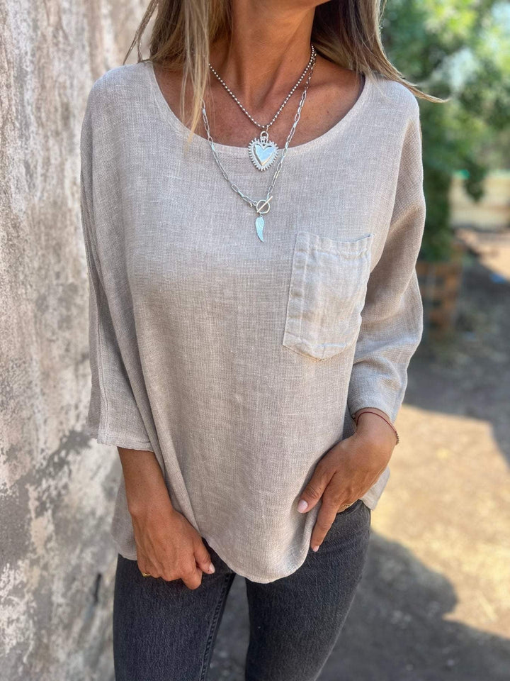 Duttini | Chic Round Neck 3/4 Sleeve Loose Fit Top with Graceful Drape