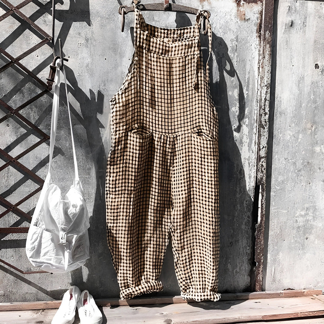 Duttini | Modern Striped Bib Overalls With Pockets Made to Turn Heads