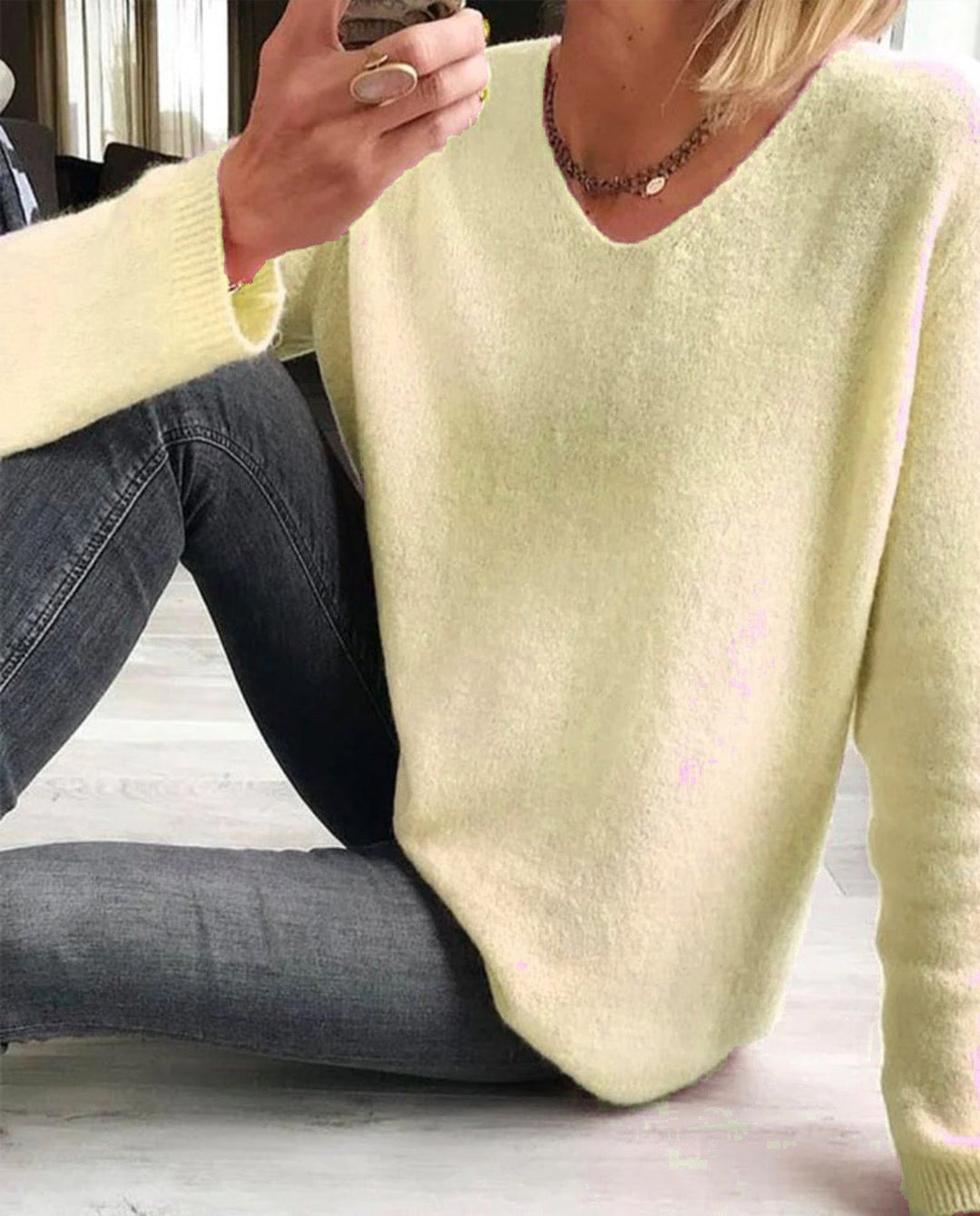 Duttini | Sculpted V Neck Long Sleeve Sweater Made to Turn Heads