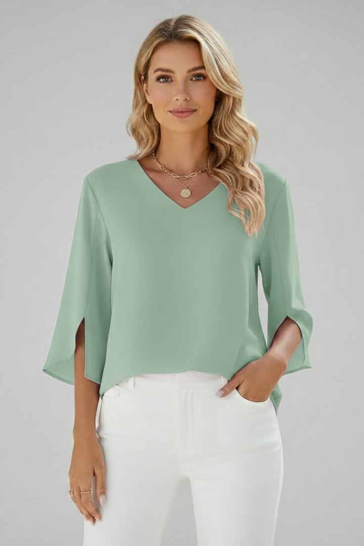 Duttini | Sophisticated V Neck 3/4 Sleeve Blouse with a Timeless Finish