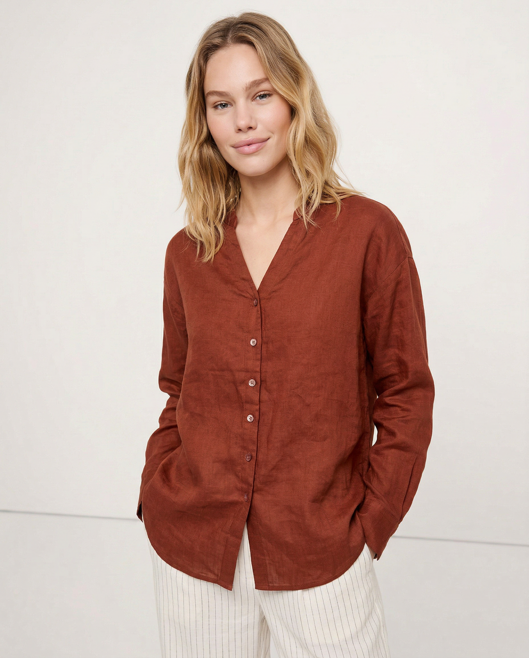 Duttini | Linen V-Neck Shirt for Women
