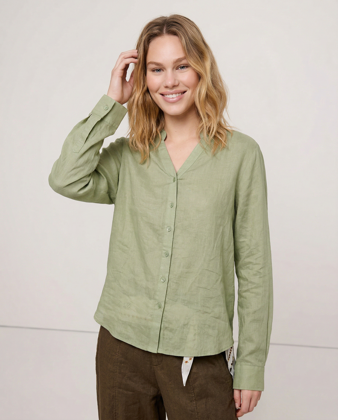Duttini | Linen V-Neck Shirt for Women