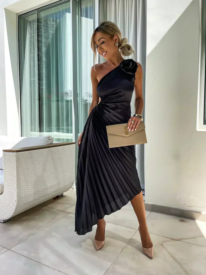 Duttini | Graceful Wedding Guest Floral Dress For Garden Wedding