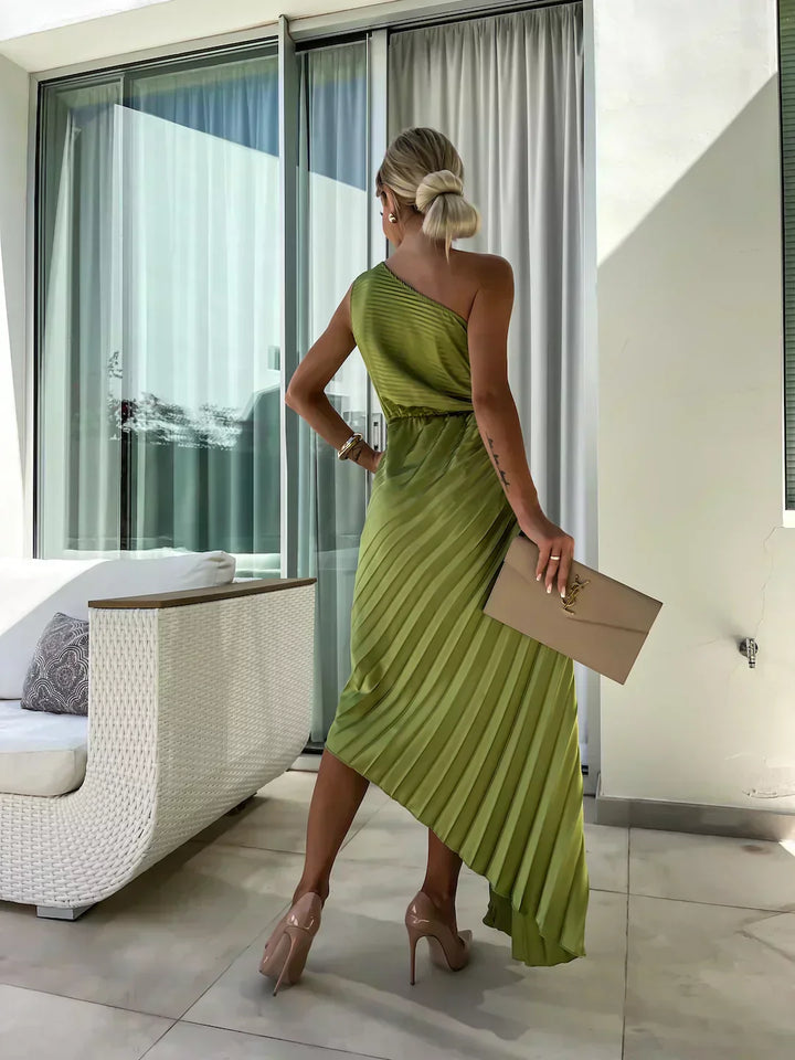 Duttini | Graceful Wedding Guest Floral Dress For Garden Wedding