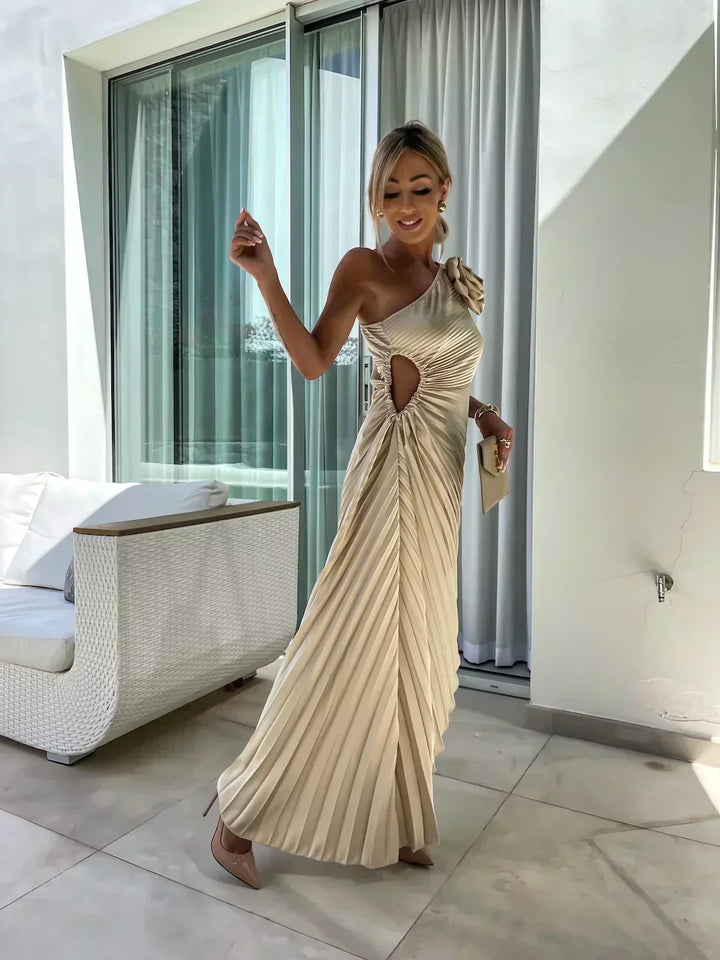 Duttini | Graceful Wedding Guest Floral Dress For Garden Wedding
