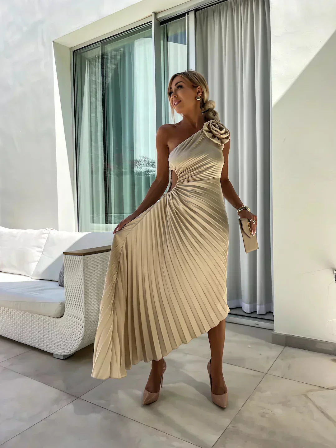 Duttini | Graceful Wedding Guest Floral Dress For Garden Wedding