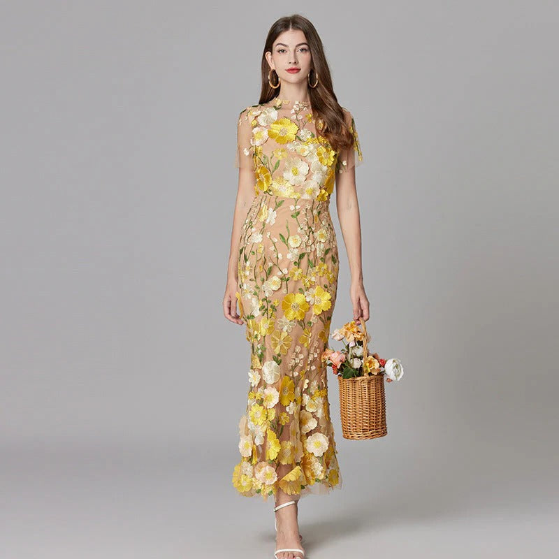 Duttini | Elegant 3D Floral Appliqué Sheer Mesh Sleeveless Maxi Dress
