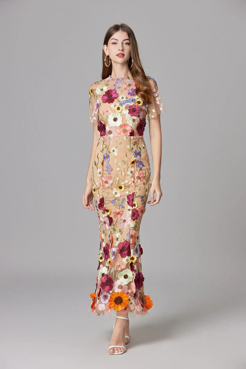 Duttini | Elegant 3D Floral Appliqué Sheer Mesh Sleeveless Maxi Dress