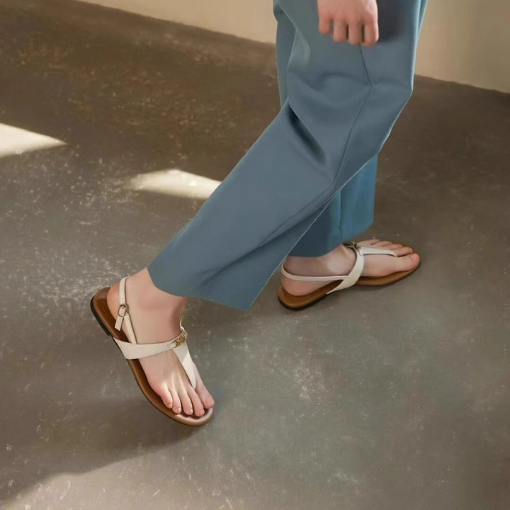 Duttini | Buckle Strap Sandals