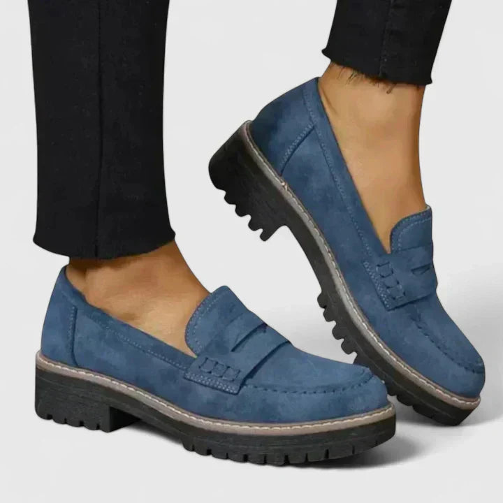 Duttini | Cushioned Lug Sole Closed Toe for Effortless Wear