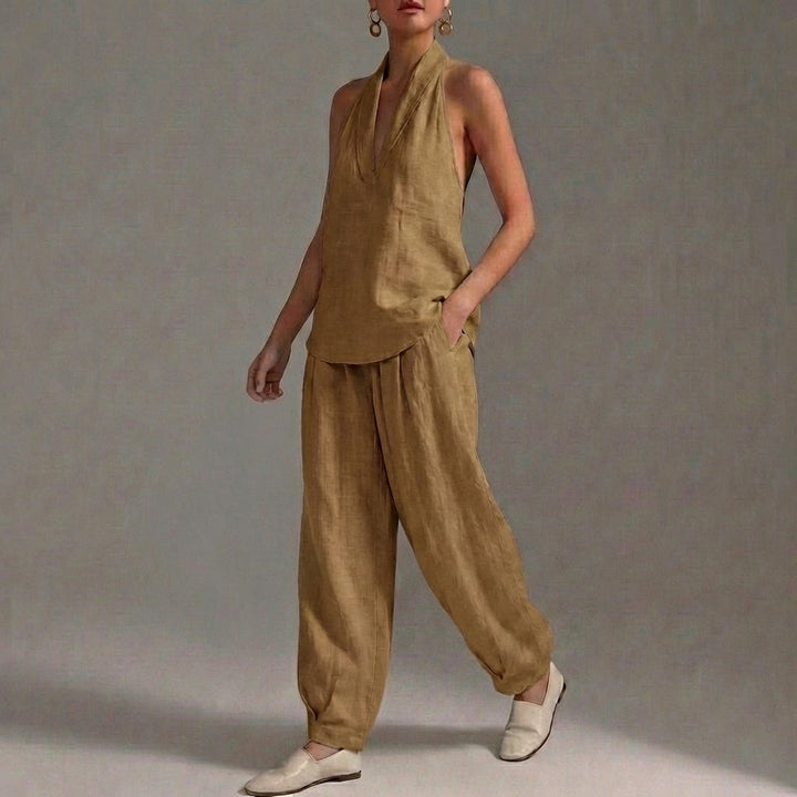 Duttini | Lightweight Two-Piece Halter V-Neck Suit With Wide-Leg Trousers