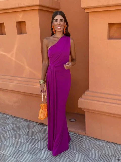 Duttini | Chic Wedding Guest Dress in a Flattering Cut