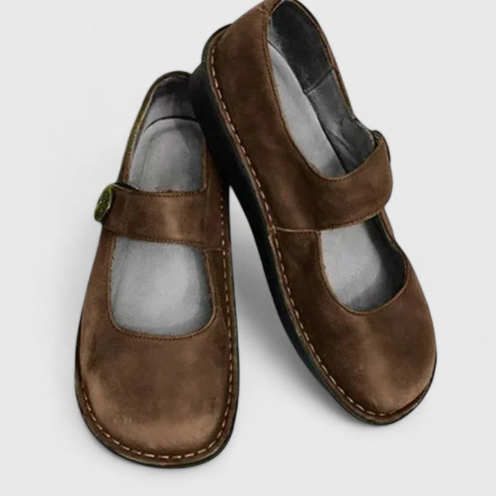 Duttini | Cushioned Stitch-Defined Sole for All-Day Comfort