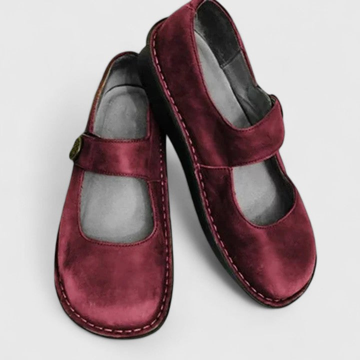 Duttini | Cushioned Stitch-Defined Sole for All-Day Comfort