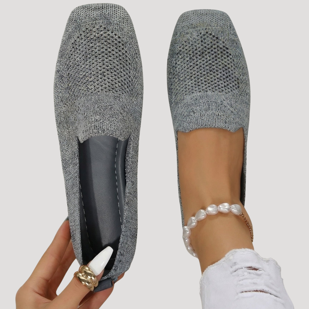 Duttini | Cushioned Slip On Knit Flats with Cushioned Support