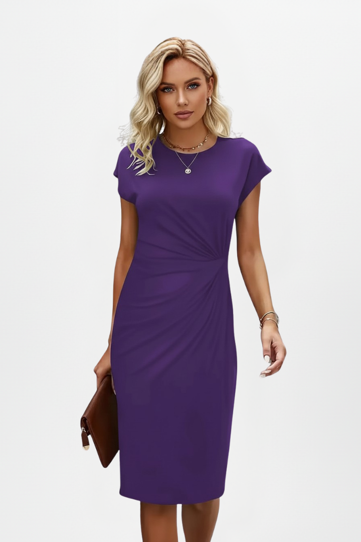 Duttini | Refined Round Neck Ruched Waist Dress with a Timeless Finish