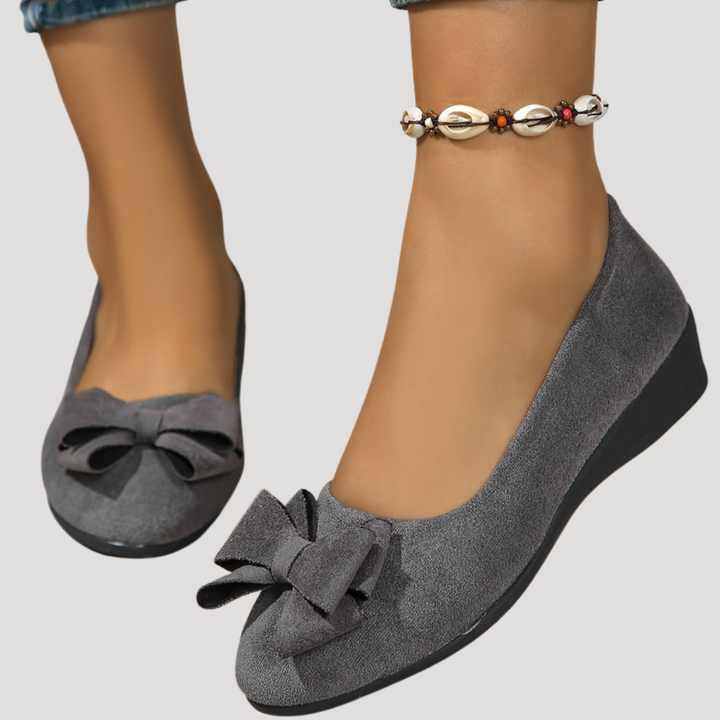 Duttini | Soft-Step Bow Wedge Flats for All-Day Comfort