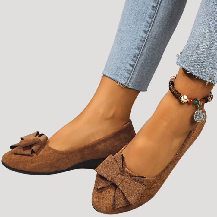 Duttini | Soft-Step Bow Wedge Flats for All-Day Comfort