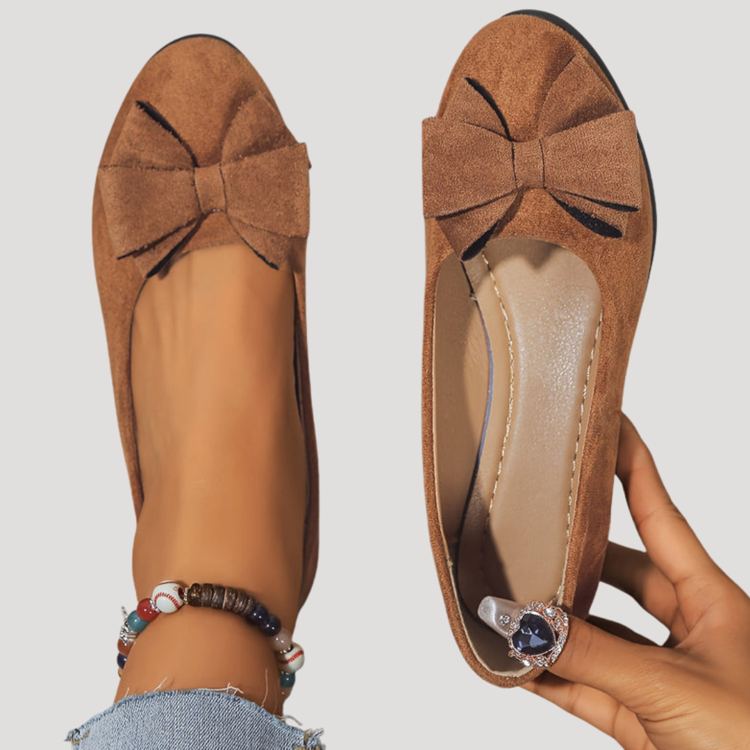 Duttini | Soft-Step Bow Wedge Flats for All-Day Comfort