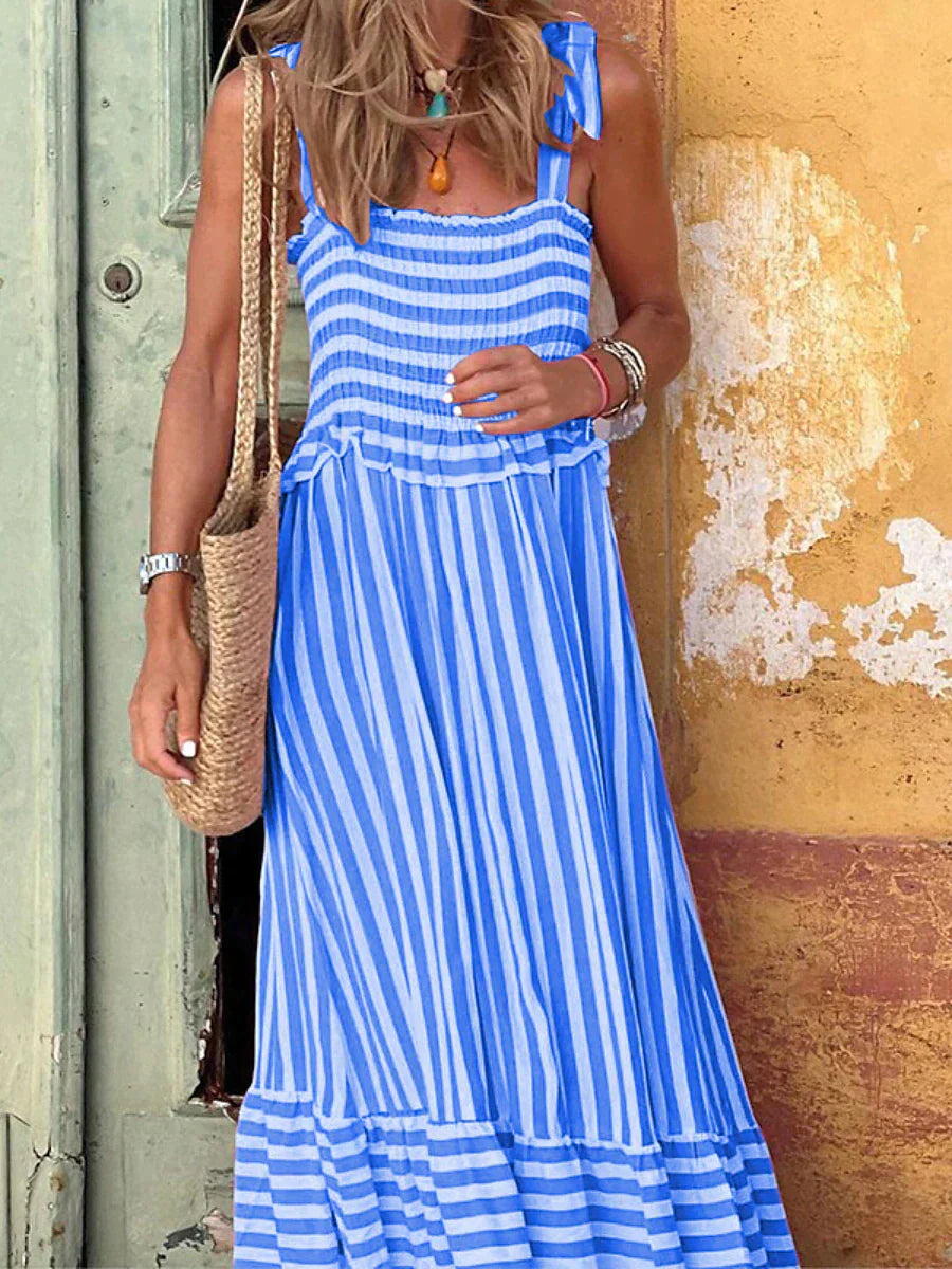 Duttini | Elegant Striped Summer Dress in a Flattering Cut