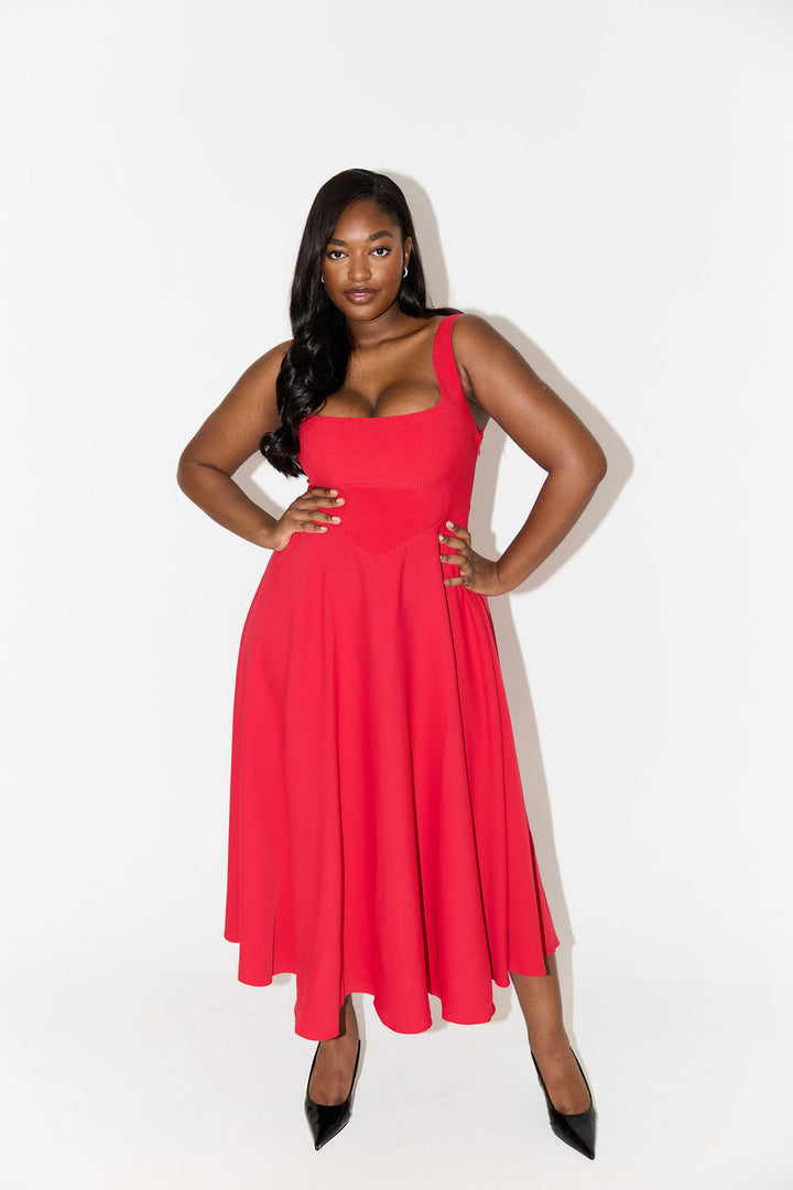 Duttini | Timeless Flowy Midi Dress with a Flattering Silhouette